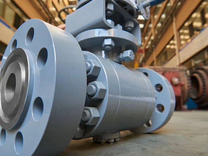 valve materials what are the differences between l and l